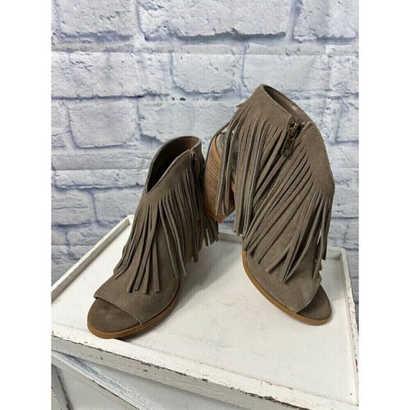 Steve Madden Women 7M Taupe Boot Suede Leather Zip Open Toe Fringe Heeled Bootie - Picture 2 of 12